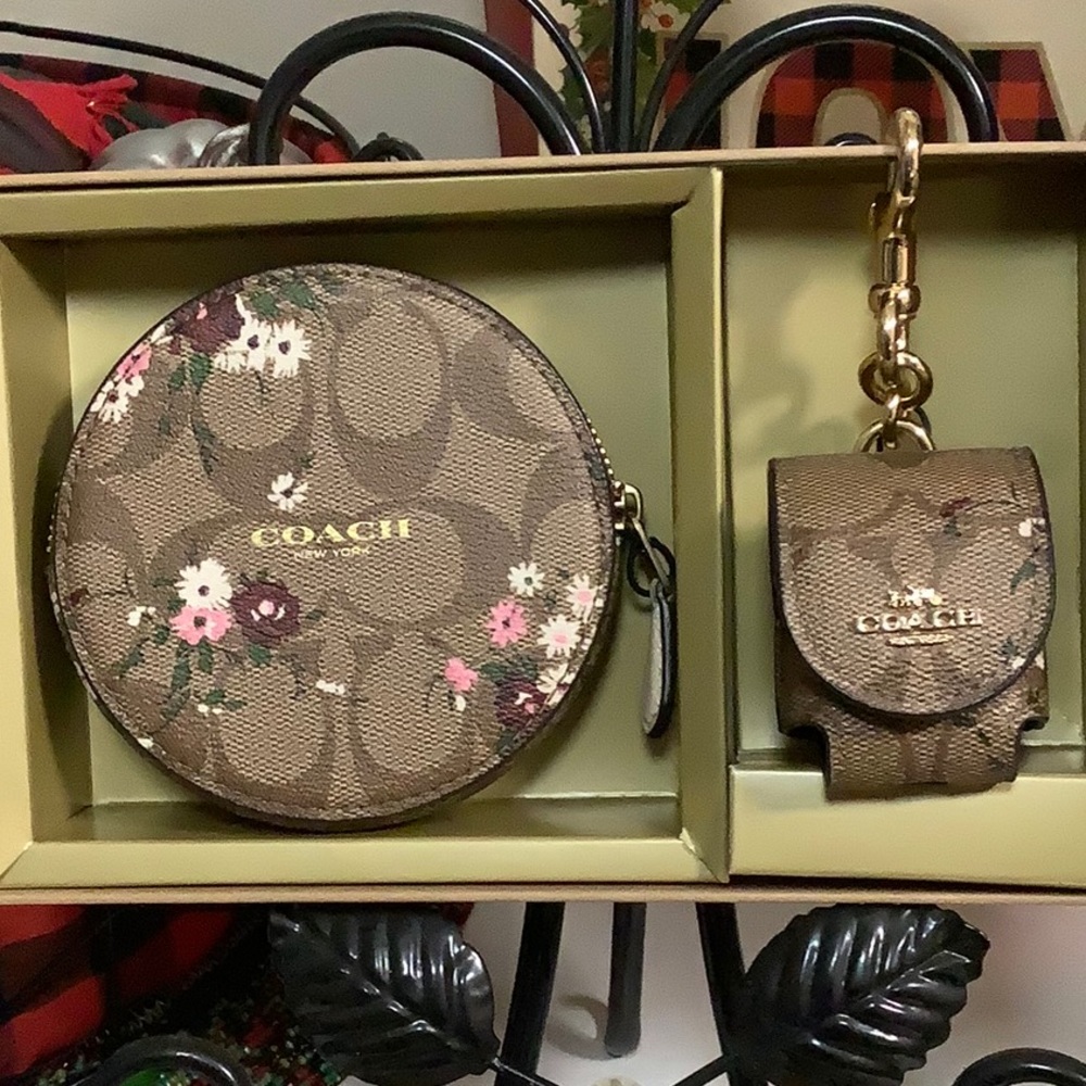 COACH POUCH AND MATCHING iPOD CASE, SIG C, KHAKI MULTI, COATED CANVAS.